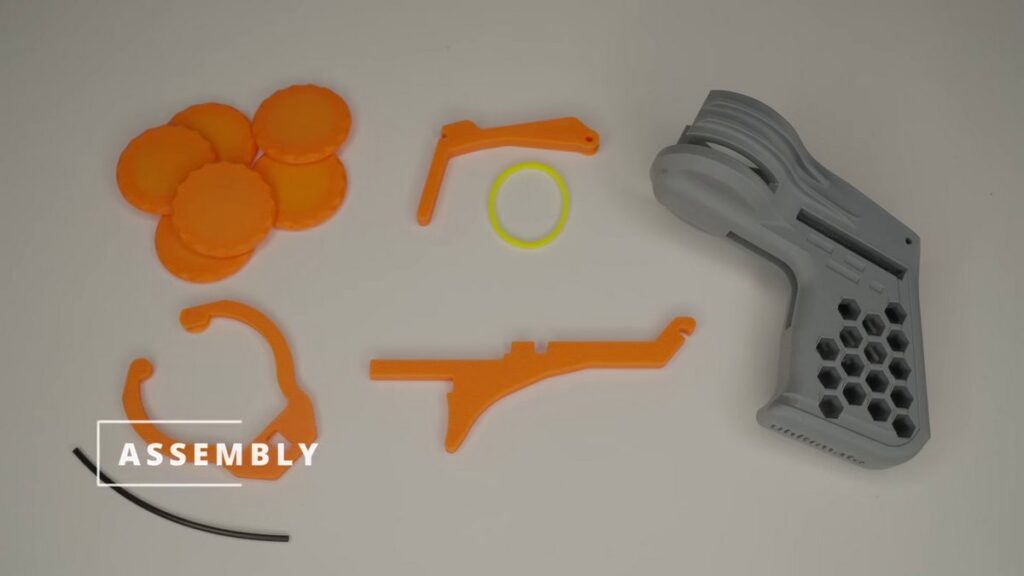 「3D Printable 6-Disc Semi-Automatic Shooter」の画像