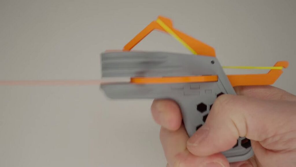 「3D Printable 6-Disc Semi-Automatic Shooter」の画像