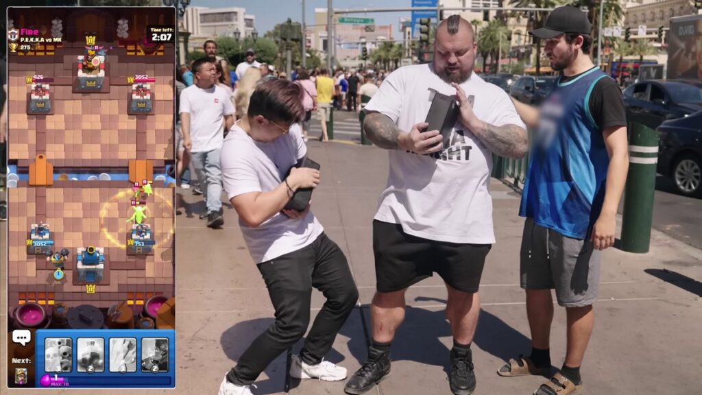 「The Strongest Man with the Heaviest Phone Case! | Eddie Hall x Clash Royale - YouTube」の画像