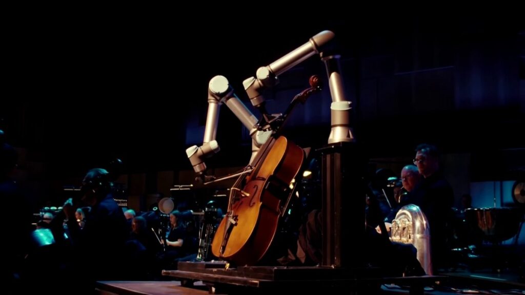 「Cello-playing robot performs with symphony orchestra in Sweden | REUTERS」の画像