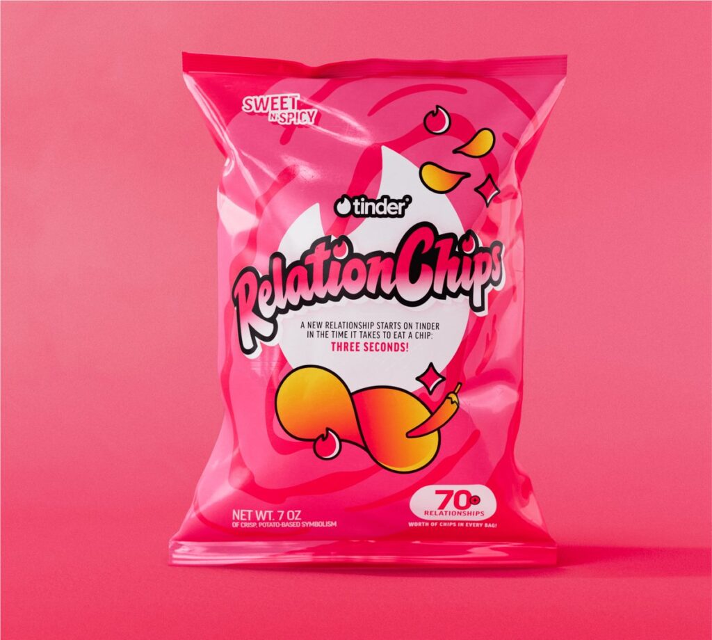 Tinderの18歳以上限定ポテトチップス「RelationChips」の画像