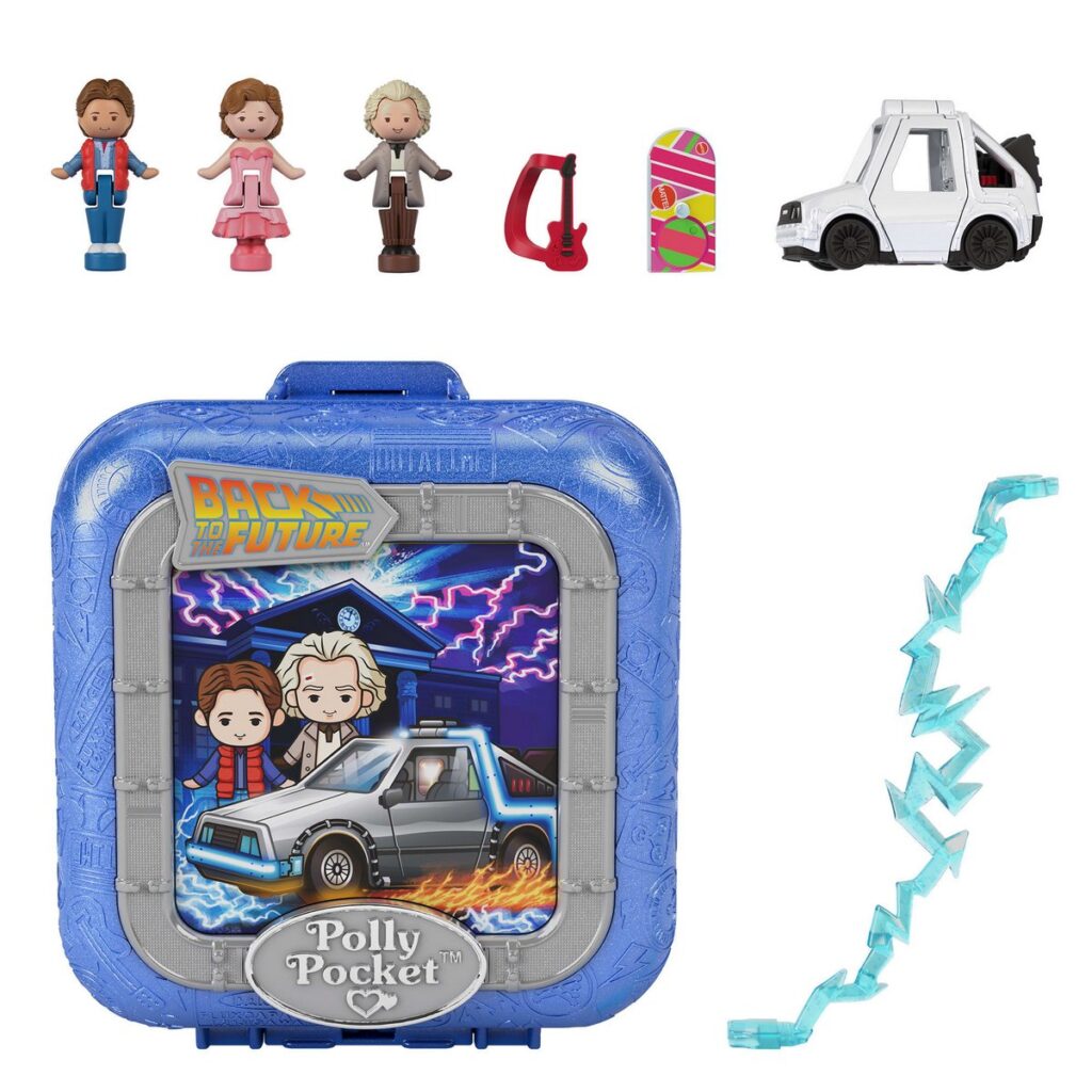 映画『バック・トゥ・ザ・フューチャー』の公開40周年企画「Polly Pocket x Back to the Future Compact」と「デロリアン型のポップコーンバケット」の画像