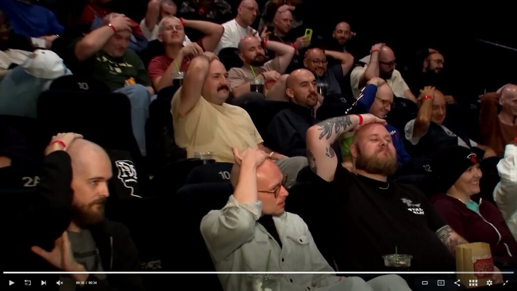 ロサンゼルスで行われた映画『バゴニア』の試写会「Free Bald Screening」の画像