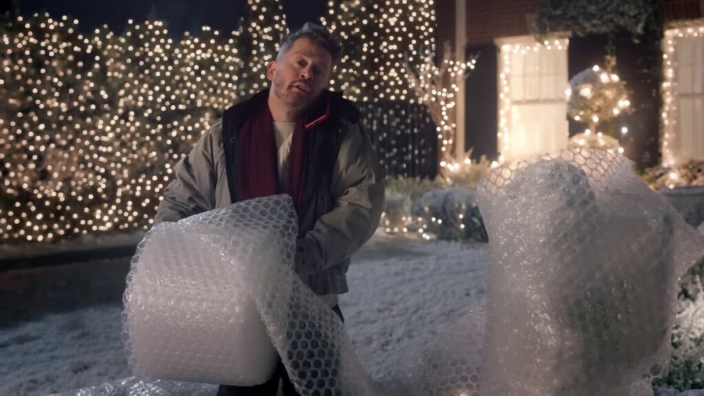 Home Insteadのホリデーキャンペーン 「Home, But Not Alone」の画像