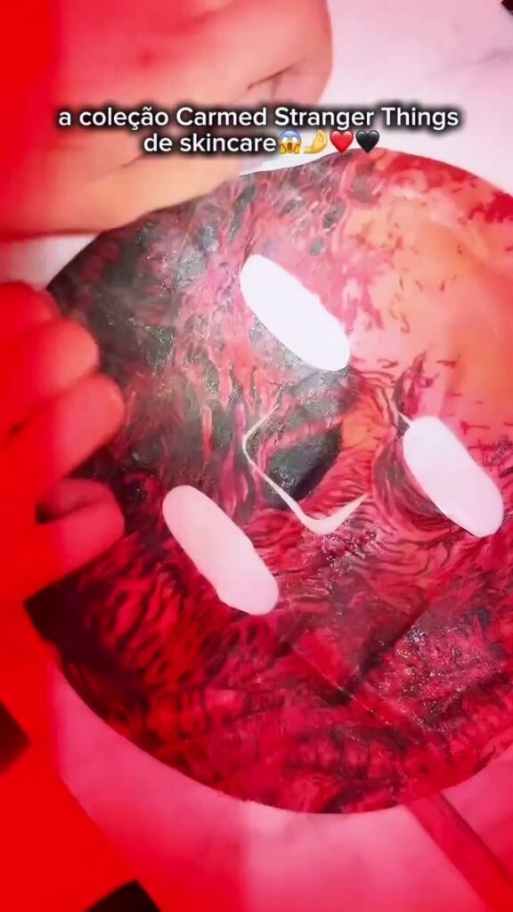 Netflixドラマ『ストレンジャー・シングス』最終章にあわせ、 Carmed から登場した限定コレクションの画像