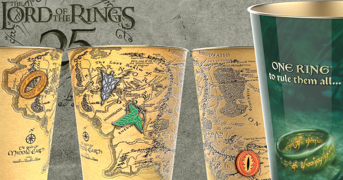 『ロード・オブ・ザ・リング』公開25周年に合わせて、Fathom Entertainmentとワーナー・ブラザースが展開する、限定ポップコーンバケットの画像