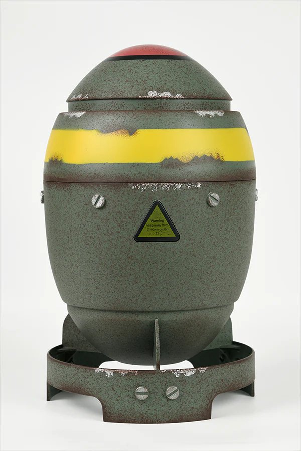 『フォールアウト』シーズン2が世界同時配信を迎えるのにあわせ、ベセスダ公式ストアから発売された「Fallout Mini-Nuke Popcorn Bucket」の画像