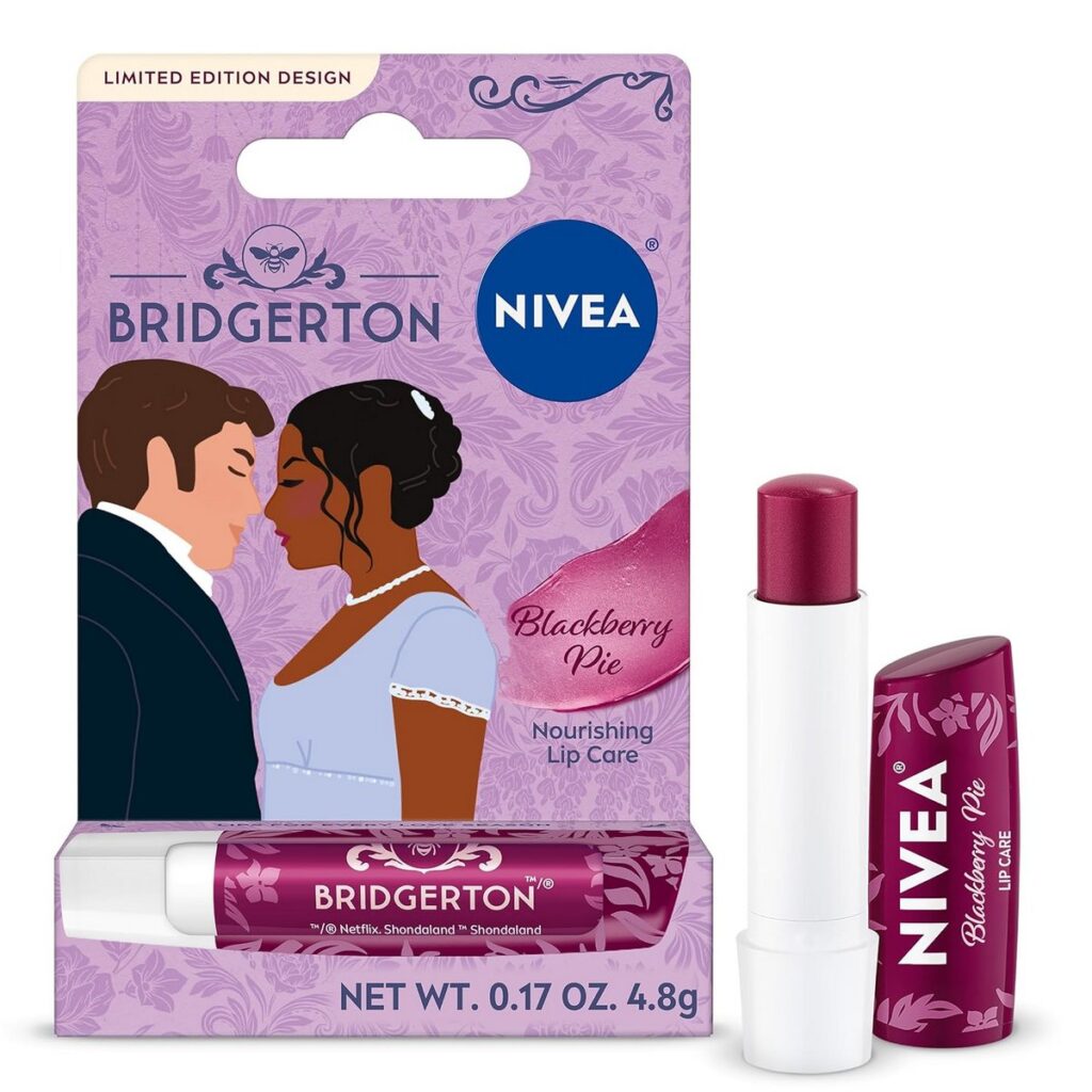 NIVEAが、『ブリジャートン』とコラボした、「NIVEA x Bridgerton Nourishing Lip Care Collection」の画像。