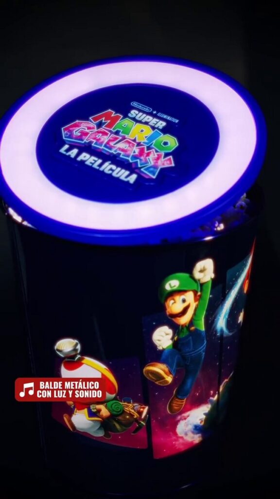 映画『ザ・スーパーマリオギャラクシー・ムービー』の公開に合わせて、ペルーの映画館チェーンCinemark Peruが展開する劇場コレクタブルの画像。