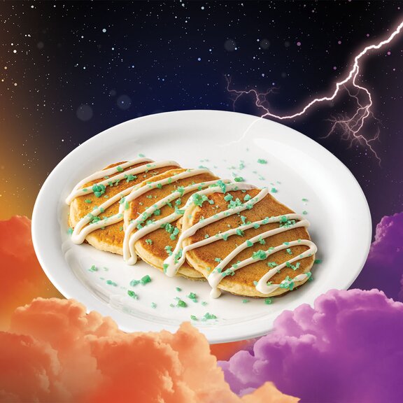 アメリカのデニーズが映画『マスターズ・オブ・ユニバース』とのコラボとして展開する、期間限定のテーマメニューの画像。