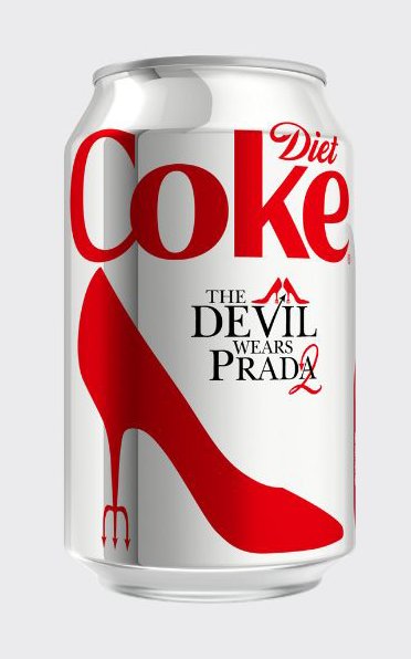 映画『プラダを着た悪魔2』×ダイエット・コークのコラボキャンペーンの画像。