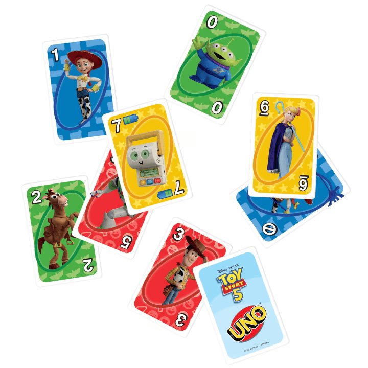 映画公開に先駆け、マテル社から登場した『トイ・ストーリー5』をテーマにしたUNOカードゲームの画像。
