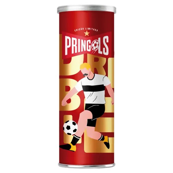 2026年ワールドカップに向けて「PRINGOLS」として登場した、3種の限定プリングルズの画像。