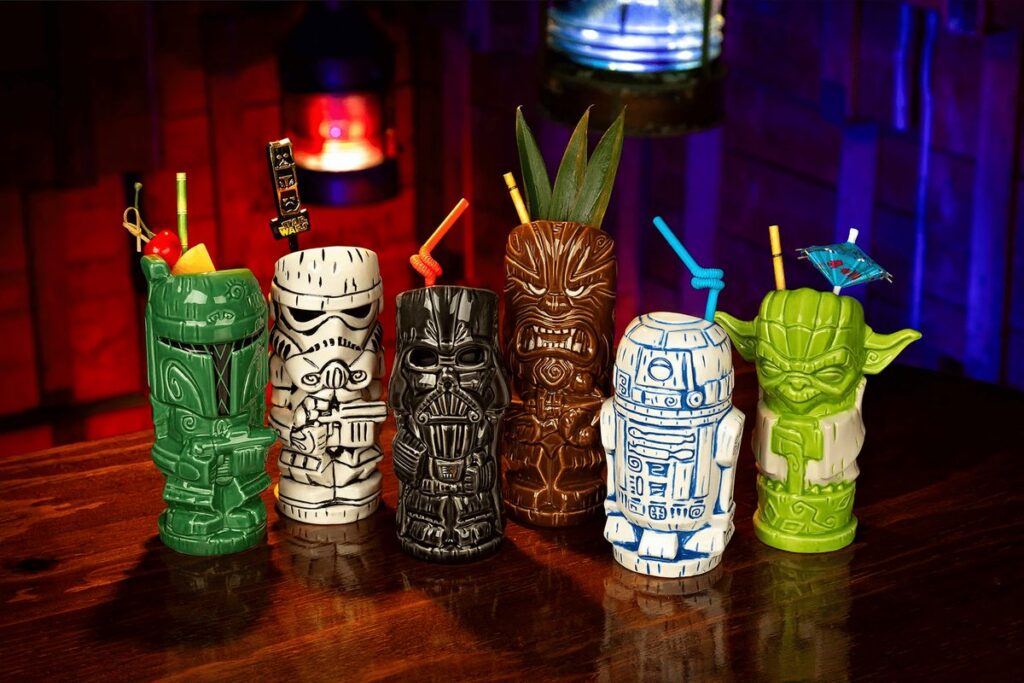 Geeki Tikisが展開する、『スター・ウォーズ』の人気キャラクターをモチーフにした、ティキ風マグ10周年記念コレクション。