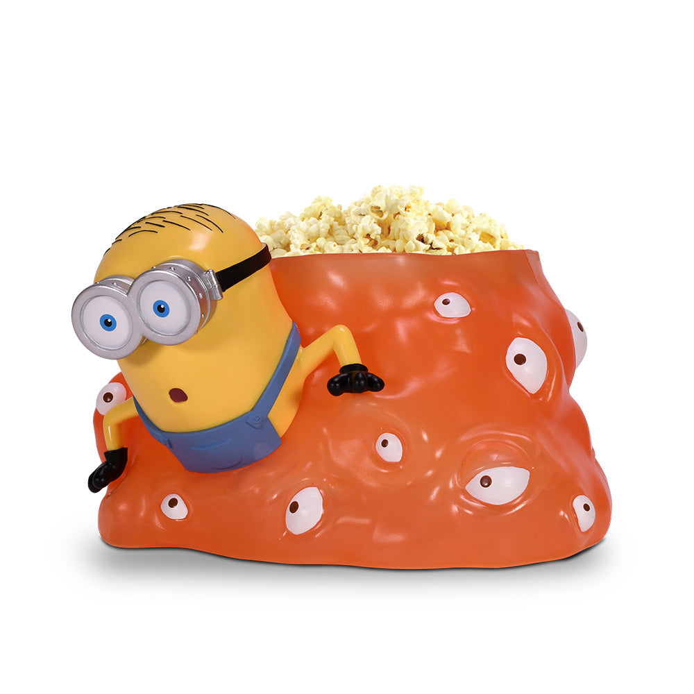 映画『ミニオンズ＆モンスターズ』の公開にあわせ、米国の映画館チェーン Cinemark が発表した限定ポップコーンバケットやグッズの画像。