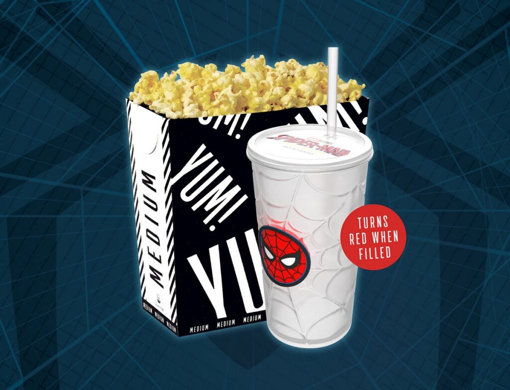 映画『スパイダーマン：ブランド・ニュー・デイ』の公開にあわせ、オーストラリアの映画館チェーン Event Cinemas が発表した限定ポップコーンバケットやグッズの画像。