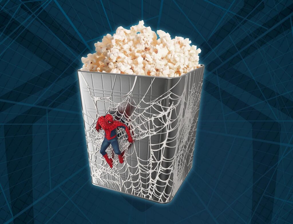 映画『スパイダーマン：ブランド・ニュー・デイ』の公開にあわせ、オーストラリアの映画館チェーン Event Cinemas が発表した限定ポップコーンバケットやグッズの画像。