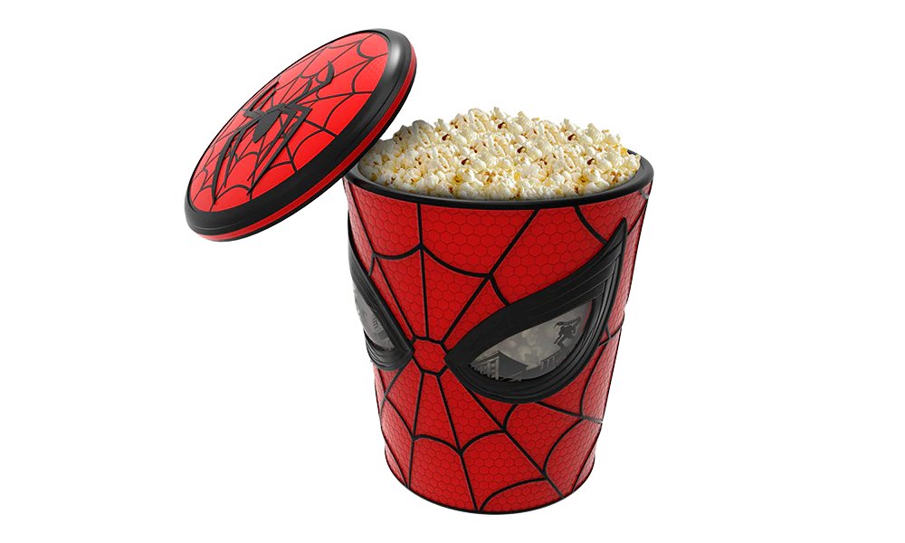 映画『スパイダーマン:ブランド・ニュー・デイ』の公開にあわせ、オーストラリアの大手映画館チェーン HOYTS が発表した限定ポップコーンバケットやグッズの画像。