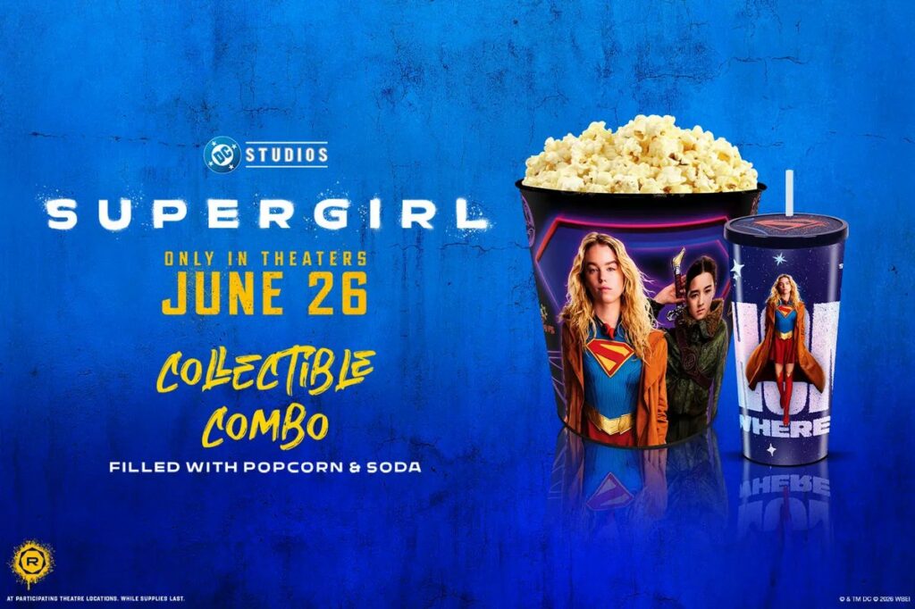 映画『スーパーガール』の公開にあわせ、アメリカの映画館チェーン Regal Cinemas が発表した限定ポップコーンバケットやグッズの画像。