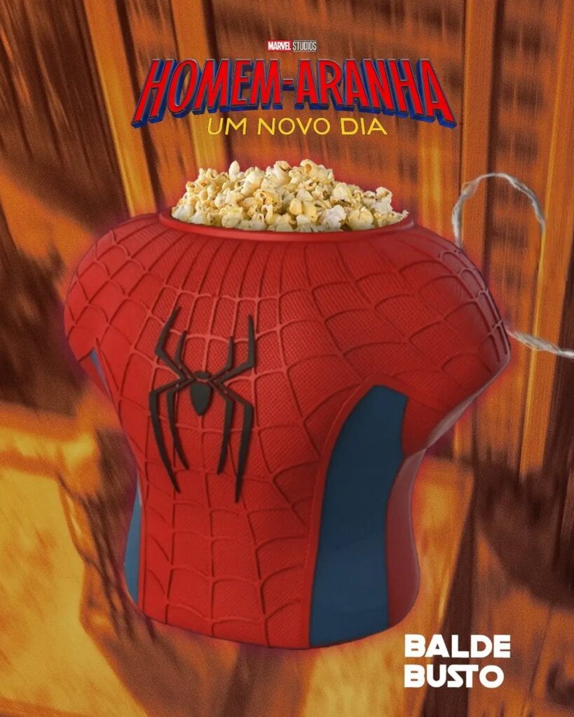 映画『スパイダーマン:ブランド・ニュー・デイ』の公開にあわせ、ブラジルの映画館チェーンが発表した限定ポップコーンバケットやグッズの画像。