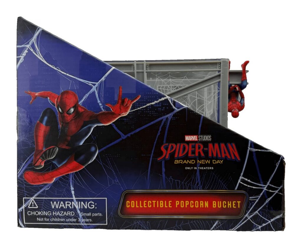 映画『スパイダーマン：ブランド・ニュー・デイ』の公開にあわせ、アメリカのウォルマートが発表した限定ポップコーンバケットの画像。