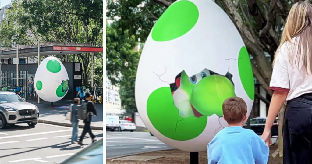 映画『ザ・スーパーマリオギャラクシー・ムービー』のプロモーションとしてシドニーの街に出現した、巨大なヨッシーの卵の画像。